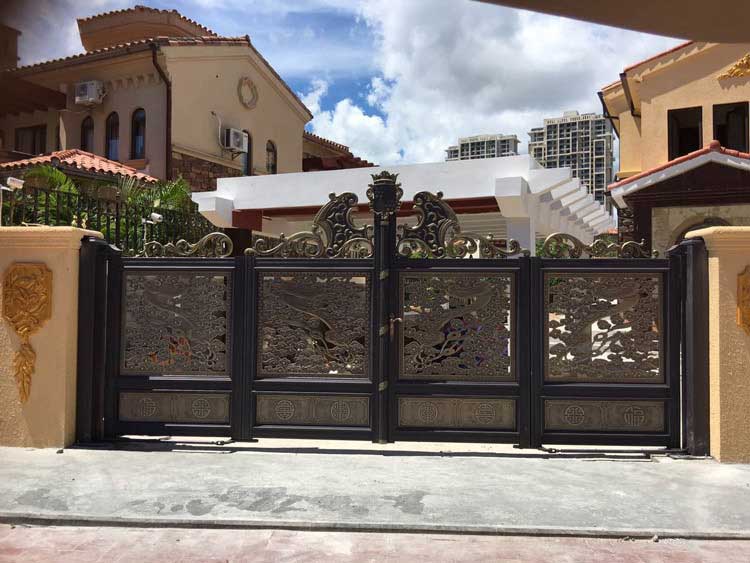 三亞市別墅鋁藝965 - 中出網(wǎng)-智能出入口與停車(chē)充電門(mén)戶(hù)