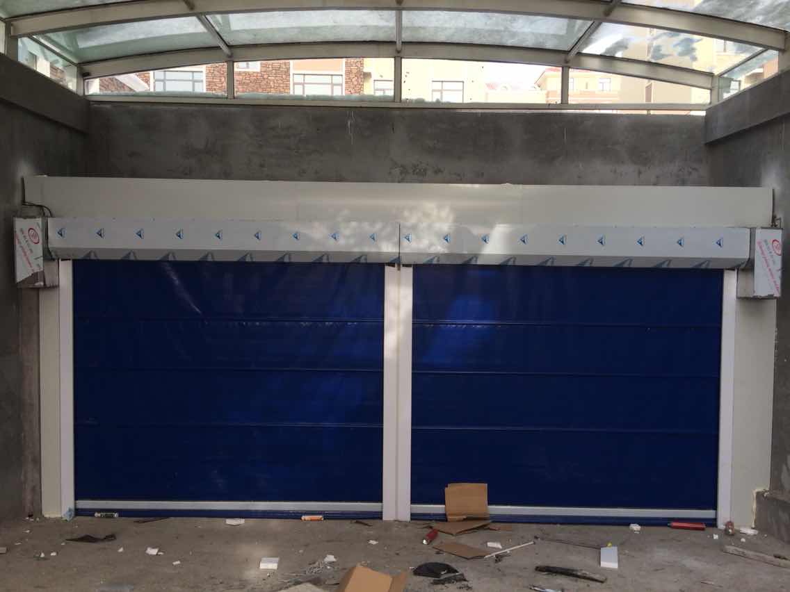 軟質(zhì)快速門(mén)