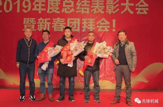 優(yōu)秀共產(chǎn)黨員（3人）--張志遠、黃利強、胡林軍