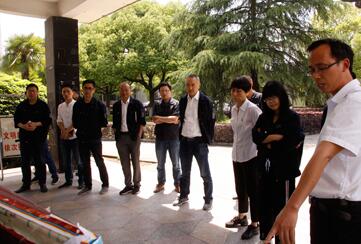 浙江先鋒機(jī)械組織全體中層管理人員及生產(chǎn)調(diào)度參觀質(zhì)量問題圖片展