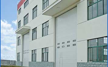 大型工業(yè)折疊門(mén)