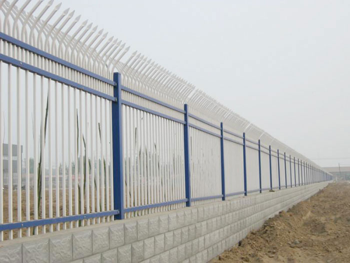 鋅鋼護(hù)欄三橫欄