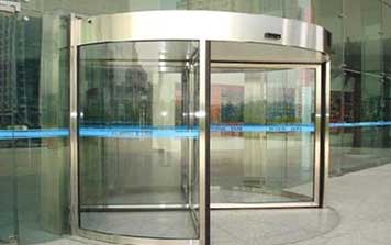 四翼旋轉(zhuǎn)門