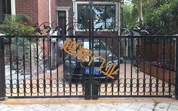 電動(dòng)門(mén)機(jī)