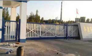 阜康民政局懸浮門案例 - 中出網(wǎng)-智能出入口與停車充電門戶