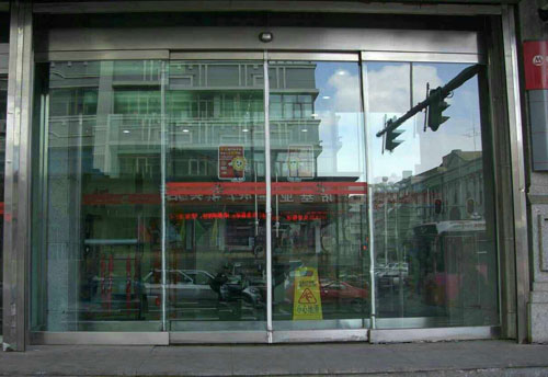 自動感應(yīng)門