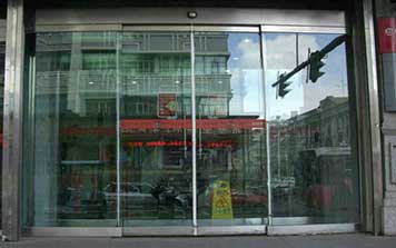 自動感應(yīng)門