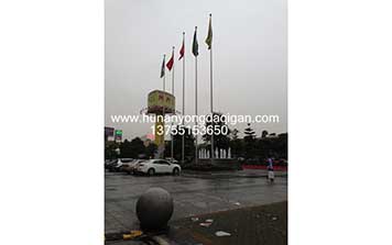 錐形手動內(nèi)置式旗桿