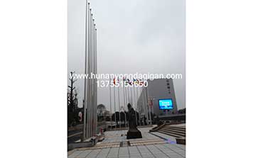 錐形電動內(nèi)置式旗桿