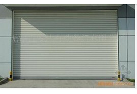 抗風(fēng)卷簾門(mén)