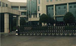 株洲精工硬質(zhì)合金有限公司伸縮門案例 - 中出網(wǎng)-智能出入口與停車充電門戶