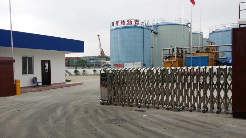 貴陽華特瀝青電動伸縮門案例 - 中出網(wǎng)-智能出入口與停車充電門戶