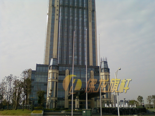 南昌格蘭云天國際酒店旗桿案例 - 中出網(wǎng)-智能出入口與停車充電門戶