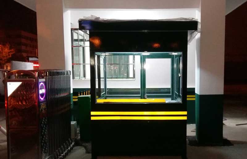 連云港武警支隊(duì)軍用崗?fù)ぐ咐?- 中出網(wǎng)-智能出入口與停車充電門戶