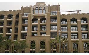 喜來(lái)登度假酒店護(hù)欄案例 - 中出網(wǎng)-智能出入口與停車充電門戶