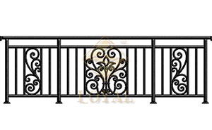 莊重陽(yáng)臺(tái)欄桿