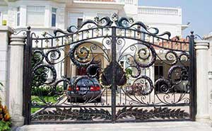 順德碧桂花園鐵藝大門案例 - 中出網(wǎng)-智能出入口與停車充電門戶