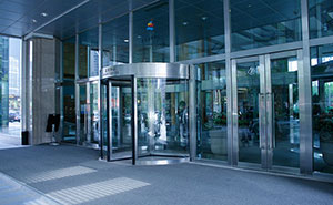 KM023系列手動旋轉(zhuǎn)門