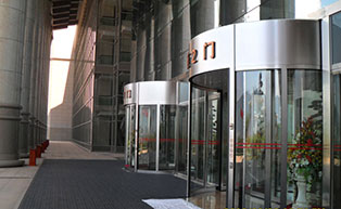 云南海埂會議中心旋轉(zhuǎn)門工程案例