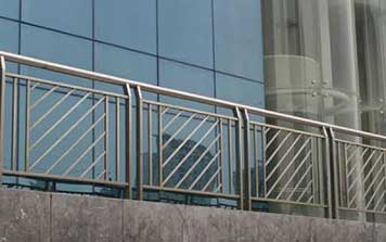 不銹鋼護(hù)欄 - 不銹鋼護(hù)欄