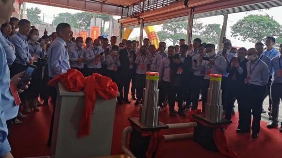 200多位精英合作商蒞臨參觀(guān)工廠(chǎng)