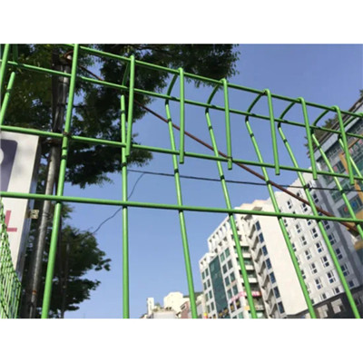 汕尾辦公樓圍墻鐵絲網(wǎng)生產(chǎn)廠家 車間隔離網(wǎng) 惠州358密紋護(hù)欄網(wǎng)定做