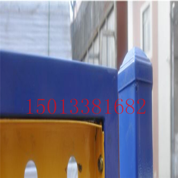 三亞基坑圍擋批發(fā) 工地警示語(yǔ)護(hù)欄 紅白欄桿狀圍欄