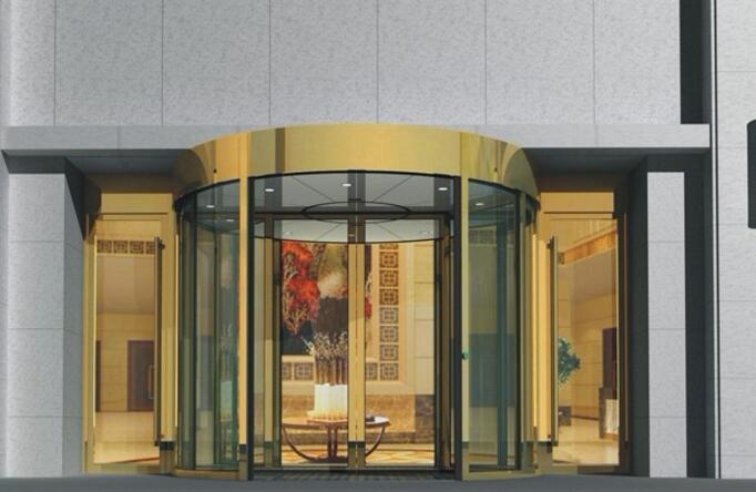 陽光雪域大酒店旋轉(zhuǎn)門案例 - 中出網(wǎng)-智能出入口與停車充電門戶