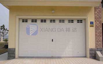 翻板車(chē)庫(kù)門(mén)