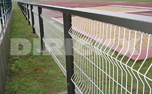 上海金山體育場護(hù)欄案例