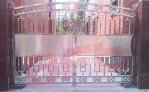 北京流星花園平開(kāi)門(mén)電機(jī)案例