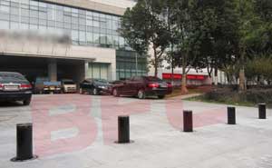 南京紫金農商銀行升降柱案例 - 中出網(wǎng)-智能出入口與停車充電門戶