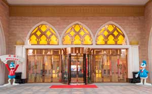 啟東恒大威尼斯兒童中心旋轉(zhuǎn)門案例 - 中出網(wǎng)-智能出入口與停車充電門戶