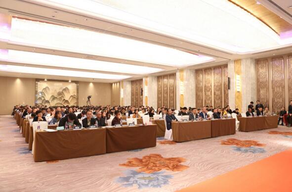 朗郎星朔·云及四方，朗原集團(tuán)新品牌發(fā)布會(huì)暨設(shè)計(jì)師沙龍盛大開啟