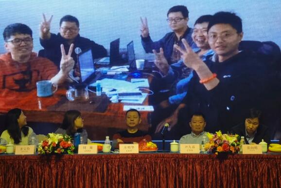 祝藍卡全體同仁2021年事業(yè)更上一層樓