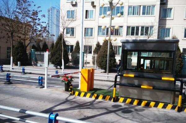 德亞ETC+車牌識別雙識別系統助力銀川燕鴿湖實現高效率通行