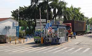 銘可達(dá)物流園安快車牌識(shí)別案例