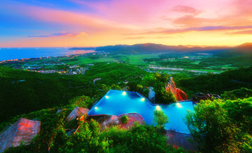 三亞亞龍灣森林公園通道閘案例 - 中出網(wǎng)-智能出入口與停車(chē)充電門(mén)戶