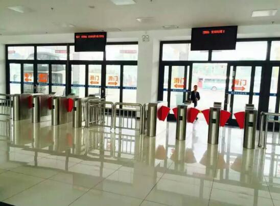 湖北省客運站自助售檢票系統(tǒng)通道閘案例 - 中出網(wǎng)-智能出入口與停車充電門戶