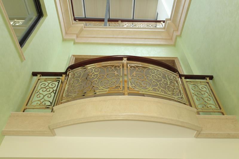 精雕銅/鋁樓梯屏風283