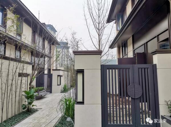 龍湖?長灘原麓新中式合院門