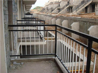 鐵藝護欄 - 陽臺護欄網(wǎng)