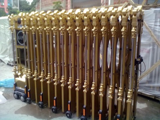 電動(dòng)伸縮門 - 電動(dòng)伸縮門