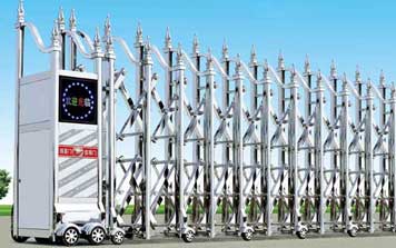 電動伸縮門 - 槍尖門B-8010