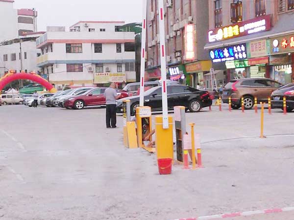 慶賀佛山出安智能停車場系統(tǒng)進(jìn)駐平洲玉器街