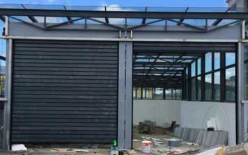 鋁合金工業(yè)車庫門