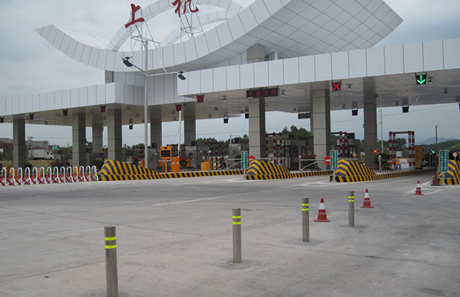 喜迎杭州出安智能升降柱進駐上杭高速