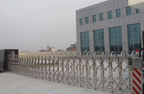 杭州出安智能伸縮門成功落地杭州杭科光電集團股份有限公司
