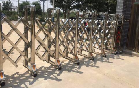 杭州出安智能伸縮門點(diǎn)綴杭州西湖臺鉆有限公司