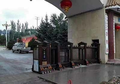 金碧輝煌工程案例 - 中出網(wǎng)-智能出入口與停車充電門戶